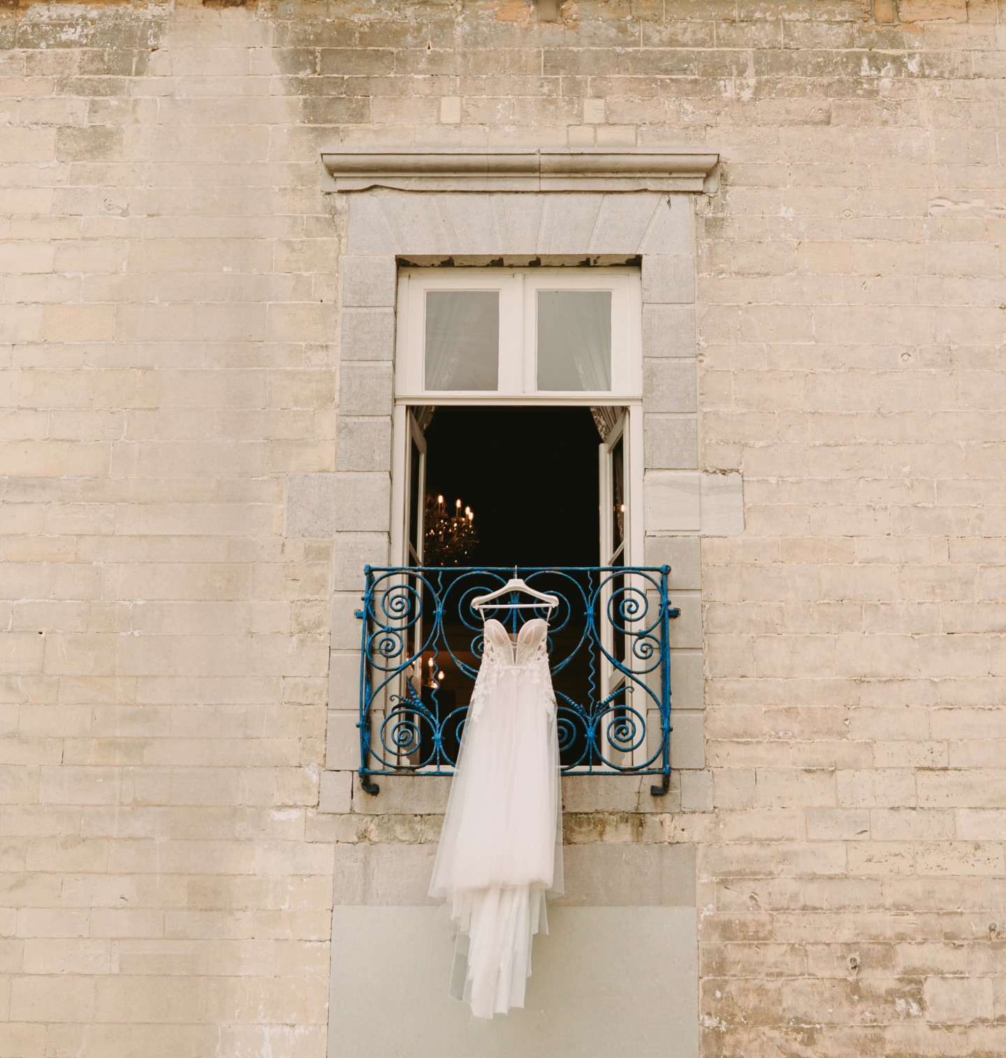 The dress ready to shine 👰🏼‍♀️

Er kwam weer een hele lading albums binnen en het blijft zó waardevol: je foto’s afdrukken in een mooi boek of op een print.

Ik ben bezig met het opzetten van een online shop in de gallery zodat je makkelijk en snel je favoriete beelden kan afdrukken met de mooiste kwaliteit ✨